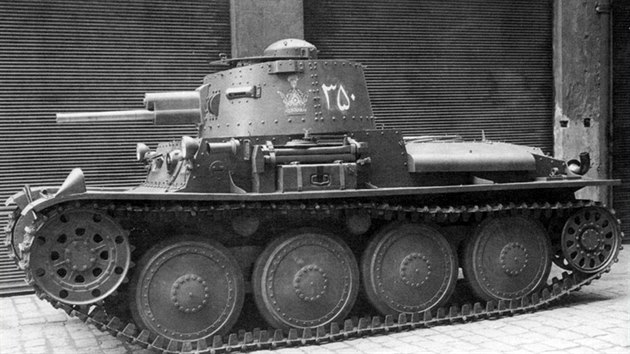 Lehký tank Praga TNH určený pro Persii (Írán), později se značil jako TNH-P.