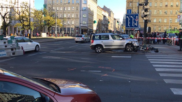 Pi nehod v ulici Sokolsk srazilo auto cyklistu (31.10.2018)
