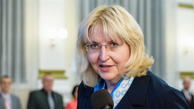 Monika Štayrová na hradeckém zastupitelstvu (30.10.2018).