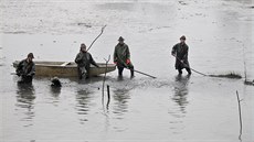 Jeden z nejoblíben�j�ích výlov� bývá pravideln� ze �t�pnického rybníka v Tel�i. Letos se uskute�ní 26. �íjna, na hrázi zahrají i muzikanti.