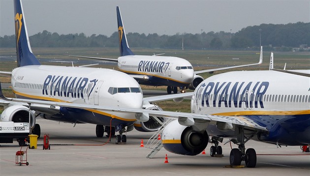 Ryanair hlásí nedostatek strojů, letenky mohou podražit až o deset procent