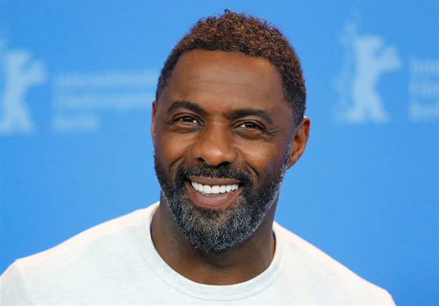 Idris Elba sní o chytrém městě v Africe, kde bude bydlet až milion lidí