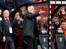 Trenér Manchesteru United Jose Mourinho bhem zápasu s Bournemouthem.