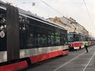 Na Smchov srazila tramvaj chodkyni. (8.11.2018)