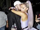 Mac Miller a jeho pítelkyn, zpvaka Ariana Grande (21. 4. 2018)