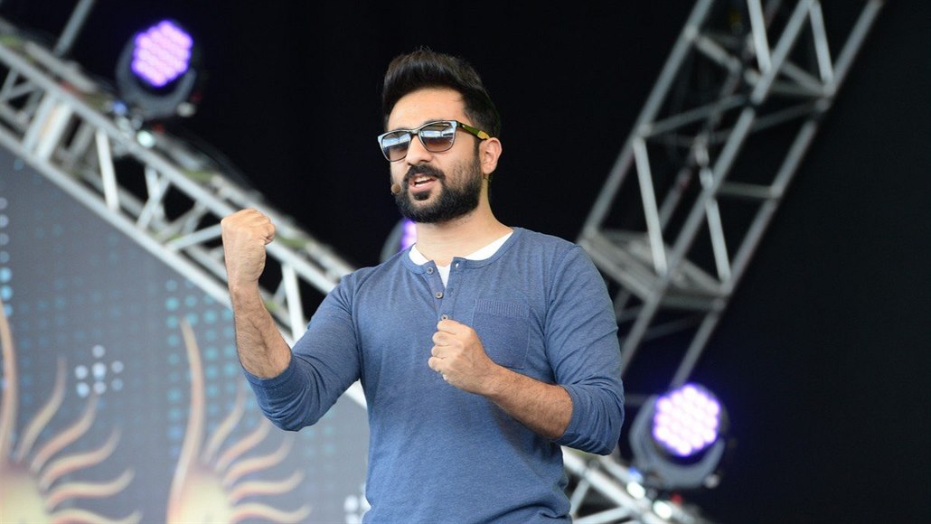 Indický komik Vir Das