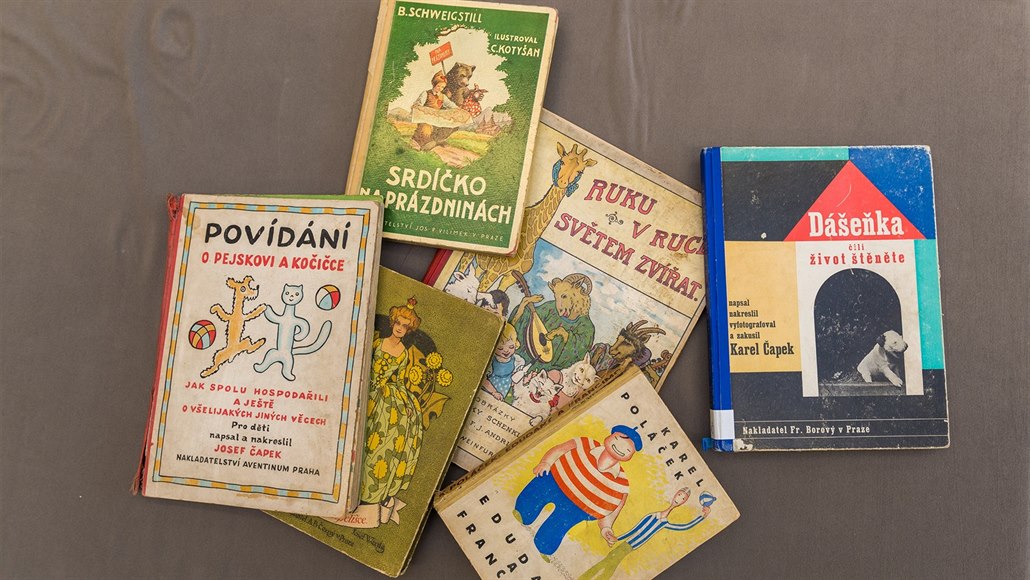 Dětské knihy, které vycházely za první republiky, znají děti i dnes -  iDNES.cz