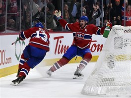Max Domi z Montreal Canadiens slav gl na led.