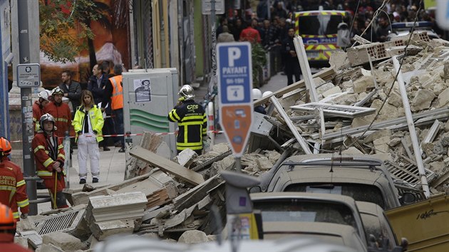 V centru jihofrancouzskho msta Marseille se ztily dva nkolikapatrov domy. (5. listopadu 2018)