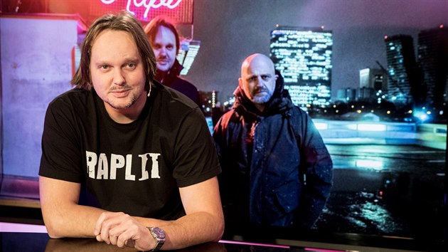 Re�is�r a scen�rista Jan Pachl v kulturn�m magaz�nu Za sc�nou