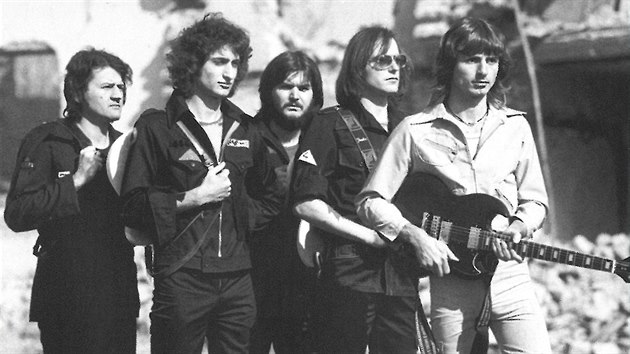 Na snímku skupiny Progres 2 ze 70. let zleva Zdeněk Kluka, Karel Horký, Pavel Pelc, Miloš Morávek a Pavel Váně.