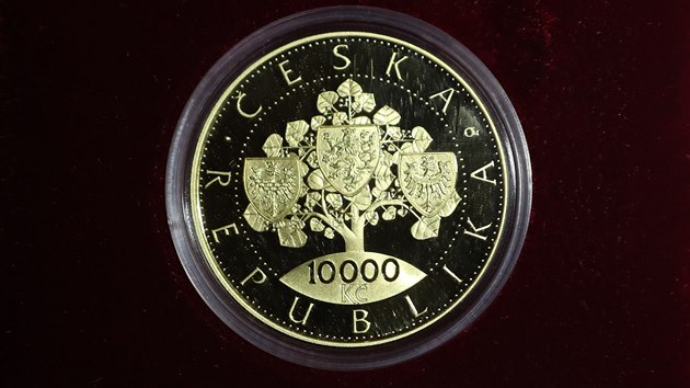 Mince v nominální hodnotě 10 000 korun, jsou raženy speciálně k 100. výročí československé koruny. To připadá na den 10. dubna 2019.