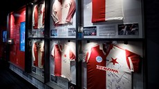 V nov oteveném muzeu fotbalové Slavie jsou samozejm k vidní i historické...