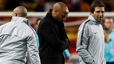 Trenér Monaka Thierry Henry (uprosted) je zklamaný z výsledku proti Bruggám.