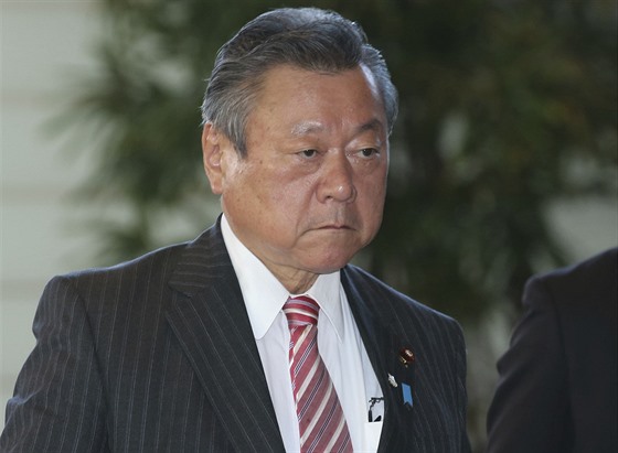 Ministr pro Olympijské hry 2020 a kyberbezpenost Joitaka Sakurada