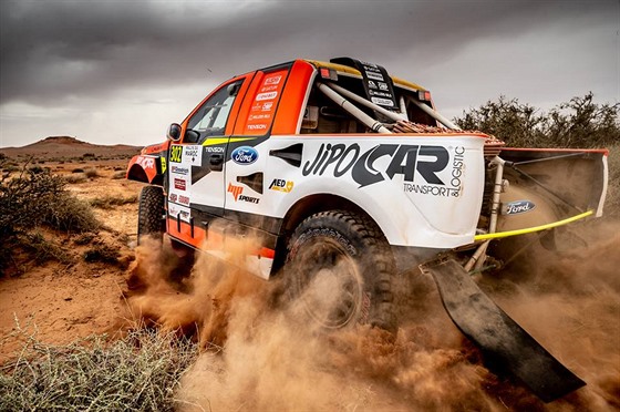 Martin Prokop se svm rallyovm specilem Ford Raptor na marock rallye