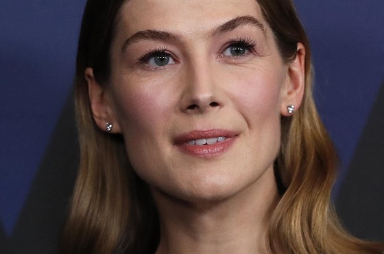 Rosamund Pike na Governors Awards (Los Angeles, 18. listopadu 2018)