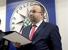 Mstský státní zástupce Martin Erazím hovoí na tiskové konferenci Policie R k...