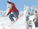 Lyžaři i snowboardisté si letos na Pustevnách nezajezdí.