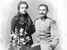 Fotografie Frantika Budíka s jeho enou Marií. Budík nastoupil do první...