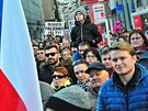 Demonstrace proti Andreji Babiovi na Malinovského námstí v Brn.