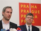 Zástupci nové praské koalice Zdenk Hib (Piráti), Jan iinský (Praha Sob) a...
