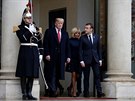 Francouzský prezident Emmanuel Macron v Elysejském paláci v Paíi pijal...