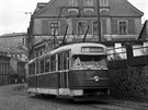 Listopad 1963, tramvaj T2 projd dnen Nchodskou ulic na ji neexistujc...