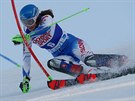 Slovensk lyaka Petra Vlhov na trati slalomu v Levi