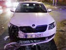 Pi nehod vozidla plzeskch mstskch strnk a osobnho auta se zranili...