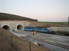 Nov eleznin tunel u Plzn otestoval nkladn vlak. (15. 11. 2018)