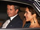Dánský korunní princ Frederik a korunní princezna Mary odjídjí z...