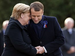 Odpoledne se Macron setkal s německou kancléřkou Angelou Merkelovou v...