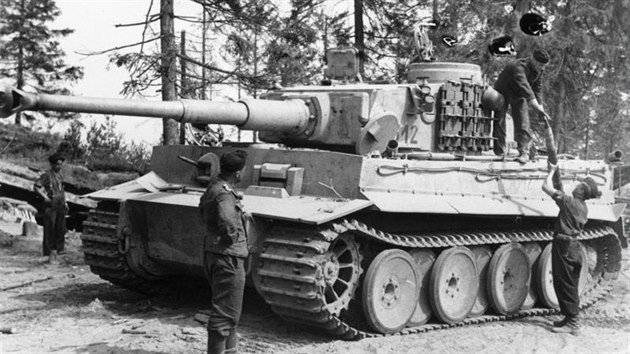 Němci dávali pozor, aby do spojeneckých rukou Tiger nepadl.