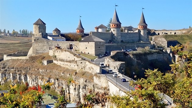 Jako z pohdky. Kamenec Podolsk m hodn odlehlou polohu, ale krsnou a vzorn udrovanou pevnost.