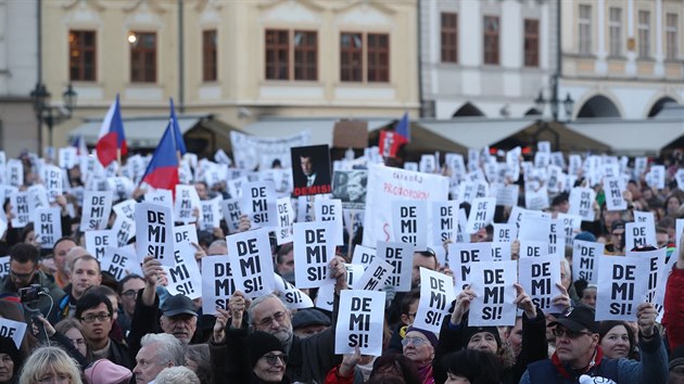Protest proti Andreji Babiovi na Staromstskm nmst.