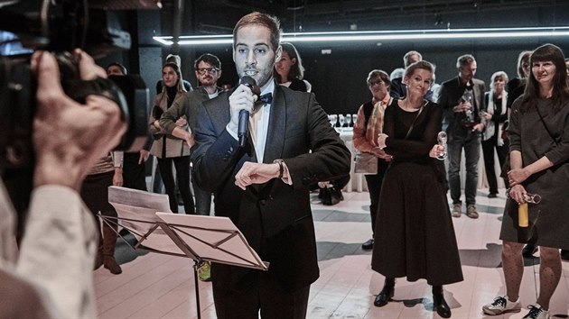 Petr Van�ura v p�edstaven� Konzervativec