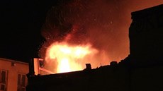 Požár trampolínové haly v pražské Kolbenově ulici (10.11.2018)