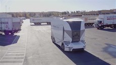 Autonomní elektrický nákladní vůz T-pod v akci na překladišti v Jönköpingu