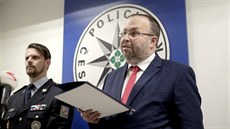 Mstský státní zástupce Martin Erazím hovoí na tiskové konferenci Policie R k...