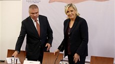 Marine Le Penová na konferenci pedstavitel spíznných východoevropských...