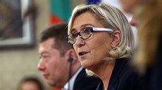 Marine Le Penová na konferenci pedstavitel spíznných východoevropských...