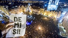 Tisíce lidí poadovaly demisi premiéra Andreje Babie na demonstraci na...