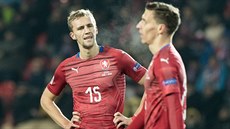 Reprezentaní záloník Tomá Souek bhem zápasu Ligy národ proti Slovensku.