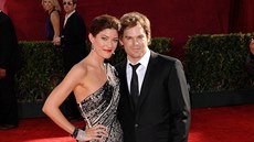 Jennifer Carpenterová a Michael C. Hall na udílení cen Emmy (Los Angeles, 20....