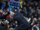 José Mourinho, trenér fotbalist Manchesteru United, slavil vítzný gól v...