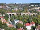 Dva elezniní viadukty byly postaveny v 70. letech 19. století. 