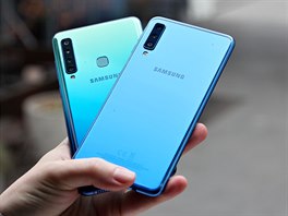 Samsung Galaxy A7 a Samsung Galaxy A9