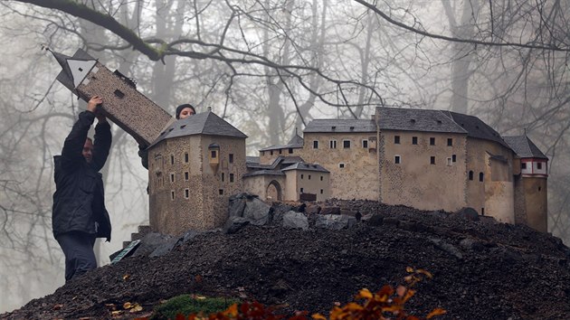 V miniaturparku Boheminium v Marinskch Lznch vystavuj i model loketskho hradu.