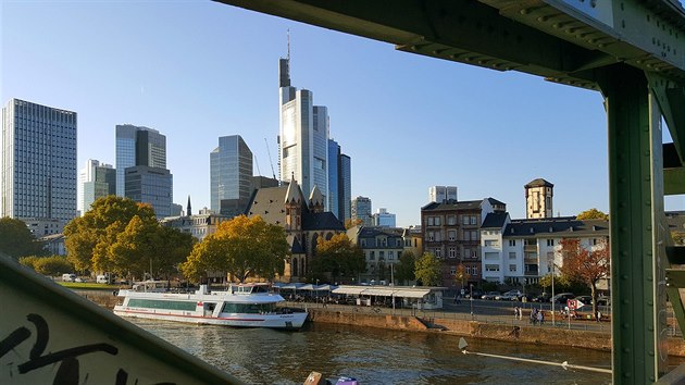 Mrakodrapy ve Frankfurtu už svou výškou nepatří do první evropské desítky.